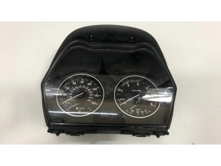 Přístrojová deska BMW X1 F48 F49 2016 9295445