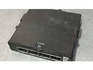 Блок управления 8998153040, 2850004560   Lexus IS III XE30