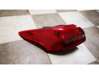 Задний фонарь левый сзади     Ford Focus ST   2015-2018 года