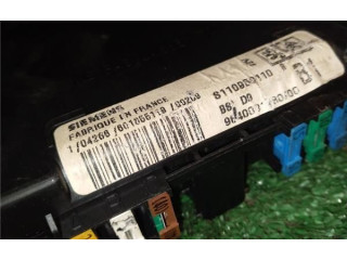 Блок предохранителей S110950110, S110950110 Peugeot 406