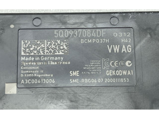 Блок комфорта 5Q0937084DF Audi Q2 -