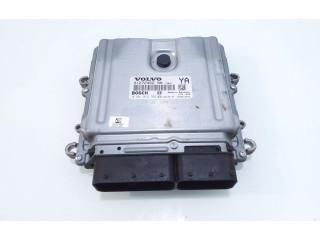 Блок управления двигателя 0281012756, 31272462   Volvo V70
