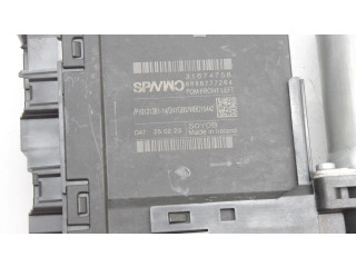 Генератор 31674758   Volvo XC40      