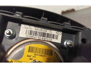 Подушка безопасности водителя 985105160R Dacia Lodgy