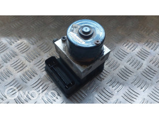 Блок АБС 2S612M110CE, 10020600934 Ford Fiesta 2002-2005 года
