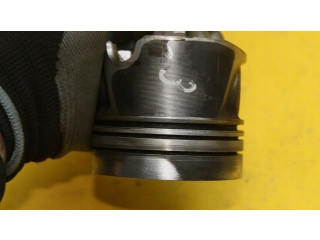 Píst    Audi A8 S8 D4 4H     