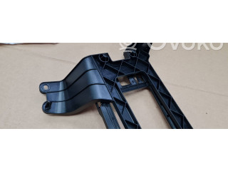 Держатель / кронштейн усилителя звука 80A907456A Audi Q5 SQ5