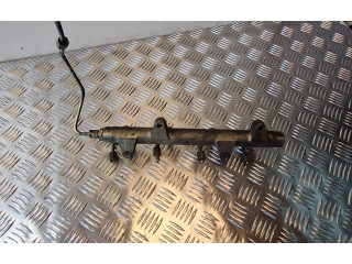 Vstřikovací lišta 057130089C Audi A8 S8 D3 4E