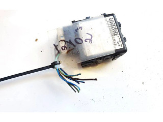 Блок управления 8020024388, bj3d675g2g Mazda Premacy