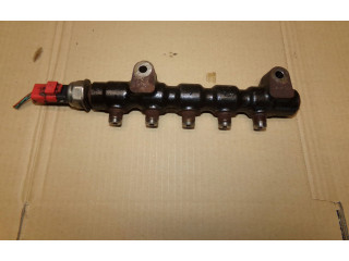 Топливная рампа 9654592680   Citroen C3  