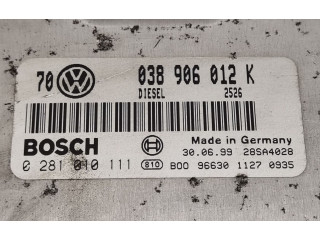 Блок управления двигателя 038906012K, 0281010111 Volkswagen Golf SportWagen