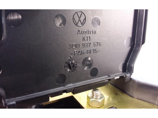 Блок предохранителей  3D0937576A, 3D0937576A   Volkswagen Phaeton    