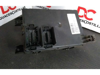 Pojistková skříňka 00518265050, 28163466 Fiat Grande Punto 2005