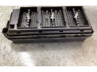   Pojistková skříňka    Opel Antara 2008