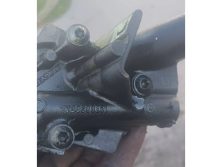 Масляный насос 7700600251 Renault Scenic I