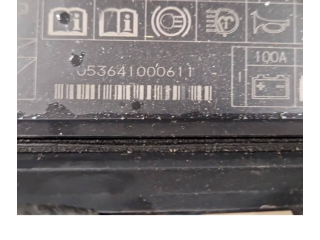 Блок предохранителей 053641000611, 018410502 Honda Accord