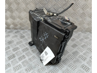 Блок предохранителей 7154632430   Nissan X-Trail T31    