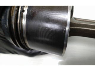 Поршень с шатуном 4N14 Mitsubishi Outlander