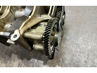 Масляный насос m47n2 8058052011 BMW 1 E81 E87 2.0