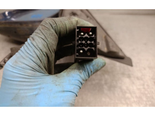 Зеркало электрическое        Audi A8 S8 D2 4D  1994 - 2002 года   