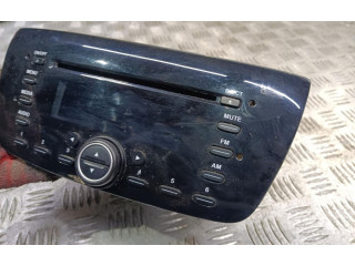 Радио/ проигрыватель CD/DVD / навигация Opel Combo