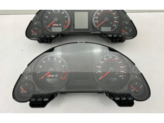 Přístrojová deska Audi RS4 B7 2010 8H0920982F