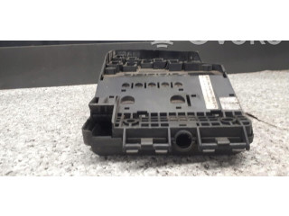 Блок предохранителей  yqe103720   Rover 25    