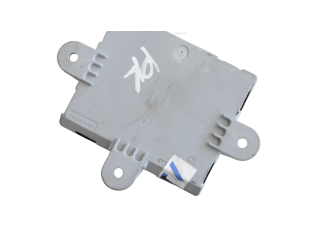 Блок управления дверью Jaguar XJ X351  2009-2019 года BH4214D617AA      