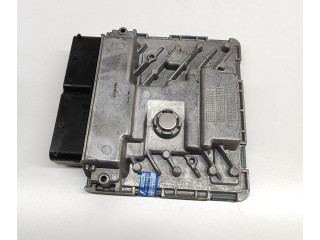 Блок управления двигателя 06K907425J, 5WA18010   Audi A3 8Y