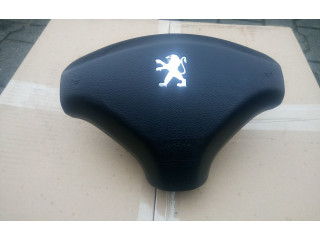 Подушка безопасности водителя    Cupra Born