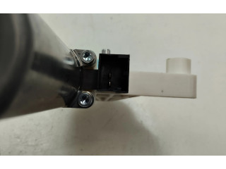 Передний двигатель механизма для подъема окон