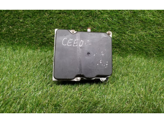 Блок АБС 589201H600, 0265285330 KIA Ceed 2006-2012 года