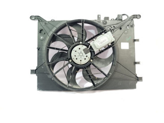 Вентилятор радиатора 30645148 Volvo S60