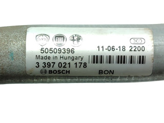 Моторчик дворников 50509386, 3397021178 Alfa Romeo Giulietta