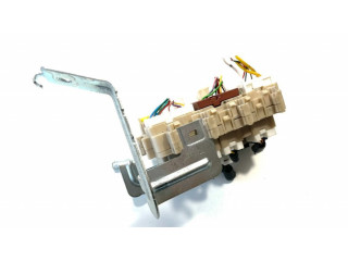 Блок предохранителей 252307990A, 4KJ0A Nissan Navara D23