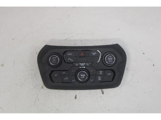 Блок управления климат-контролем    Jeep Renegade