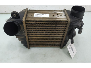 Интеркулер 038906051 Audi A3 S3 8L