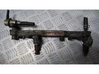 Vstřikovací lišta 0280155940, 16600-9F600 Nissan Almera N16 pro benzínový motor 1.8