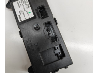 Блок управления климат-контролем 31472269 Volvo XC90