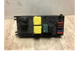 Pojistková skříňka 2105400250, 2105400250 Mercedes-Benz E AMG W210 2000