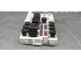   Pojistková skříňka 284b7ca006   Nissan Murano Z51 2013