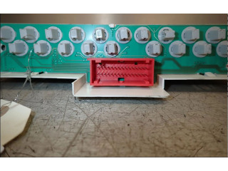 Дисплей    8200607906   Renault Twingo I