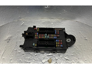 Блок предохранителей  31682732   Volvo XC90    