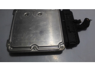 Блок управления двигателем ECU