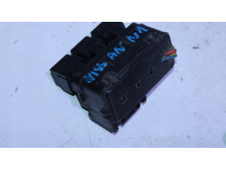 Pojistková skříňka 64200049 Nissan X-Trail T32 2016