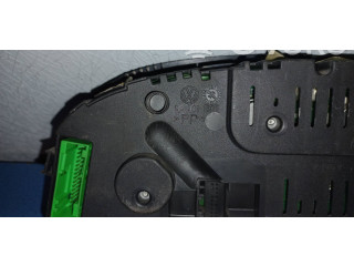 Панель приборов 1J0919861B Volkswagen Bora