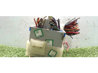 Блок предохранителей 71341560   Jeep Cherokee    