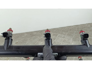 Топливная рампа 05281428AA Jeep Grand Cherokee WL 3.6