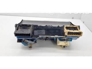 Přístrojová deska Volkswagen PASSAT B2 1987