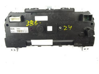 Přístrojová deska Mazda 2 2022 D09M55430